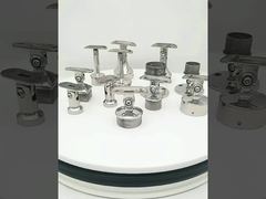 Handgriffe aus Edelstahl