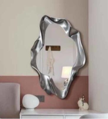 Luxury Irregular Framed Glass Mirror Set Wall Decor Designs for Home with Elegant Frame