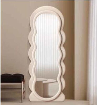 Luxus-Hausdekoration Große Wellenform Unregelmäßig Große Stehende Spiegel Wand Vollkörper Spiegel Volllänge Fußboden Spiegel